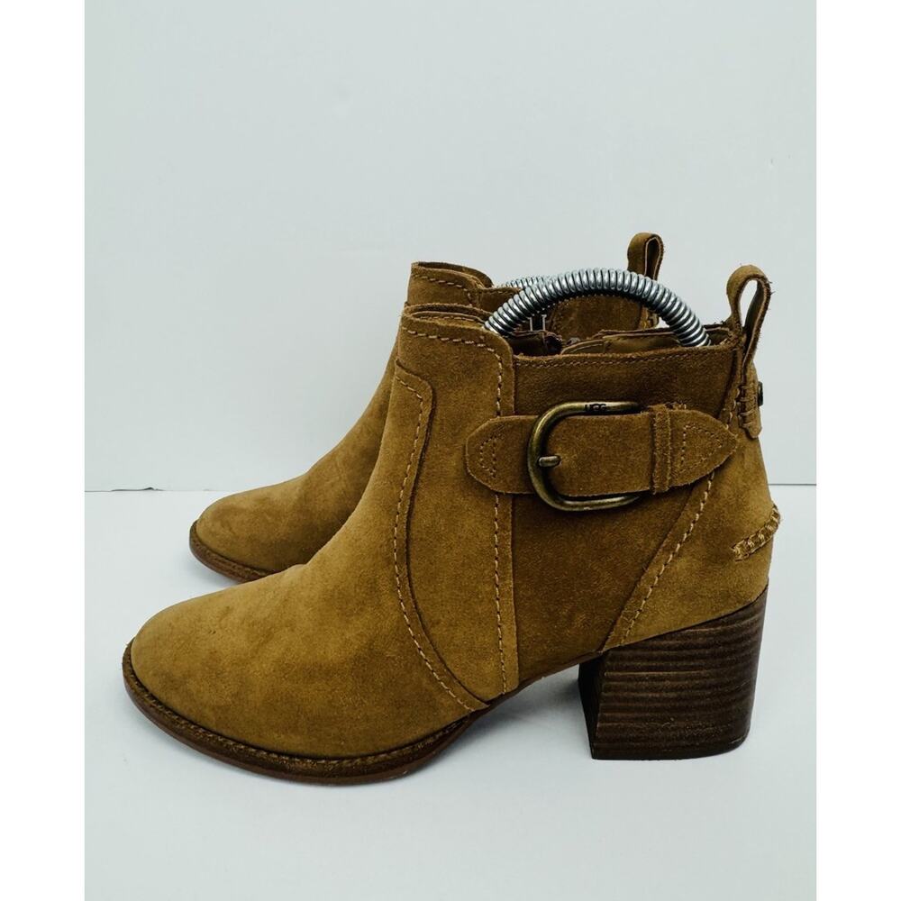 UGG Leahy Ankle booties Tan Brown suede Block heel womens size 9